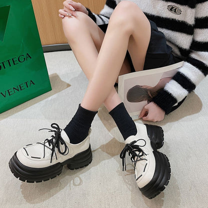 Chaussures à lacets en cuir souple