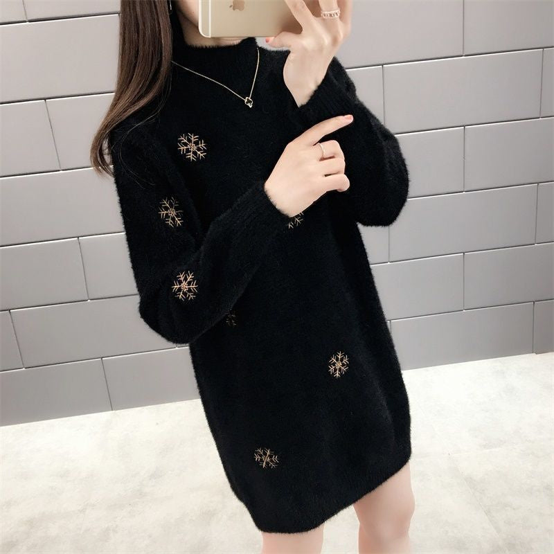 Ladies Embroidered Thickened Mink Fleece Sweater